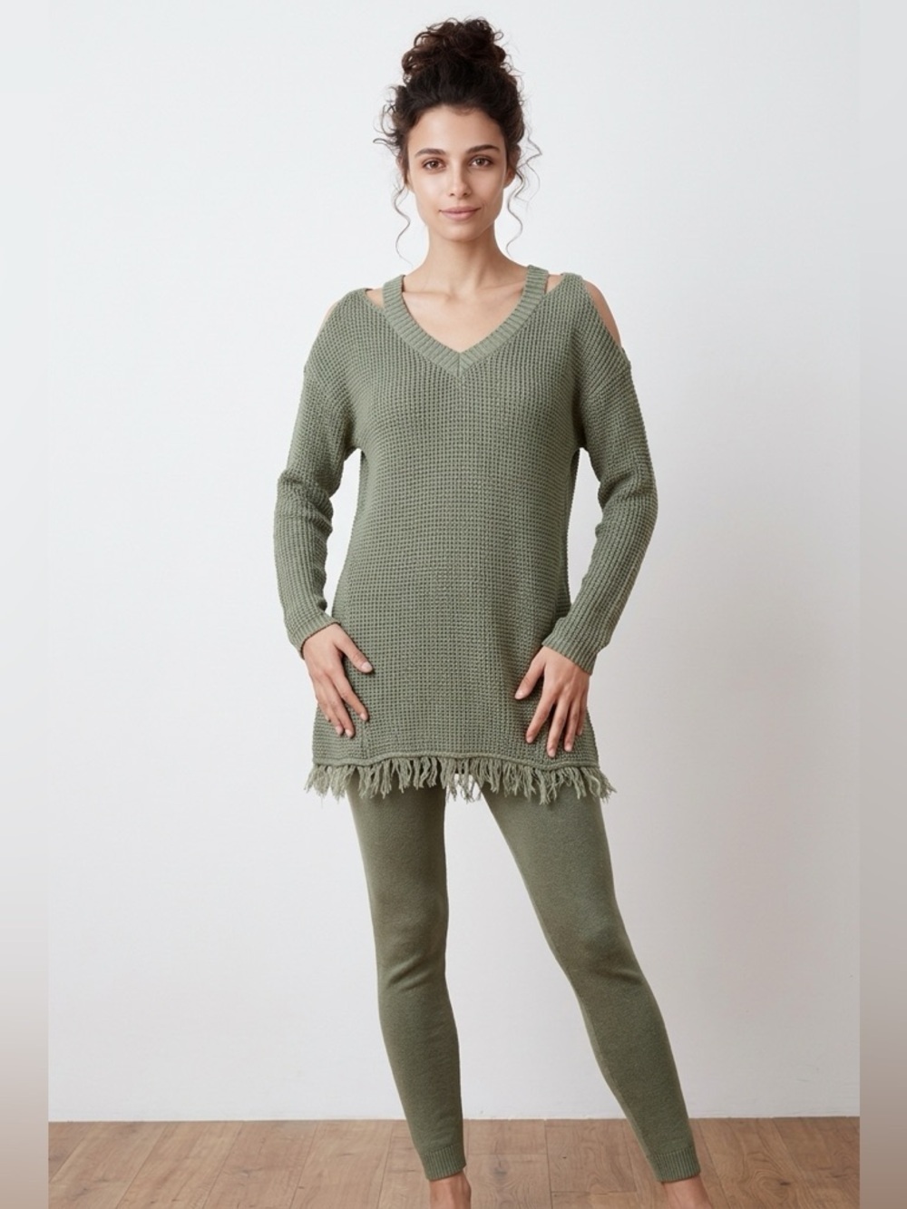 CoCo & Tashi Chic Olive V-Neck Sweater with Fringe | Boho Style | Medium